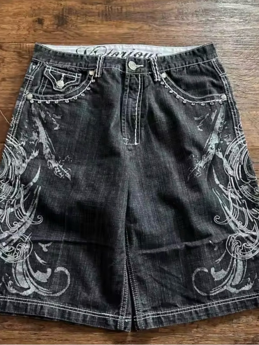 Gloria Vanderbilt Black Denim Shorts with White Embroidered Scrolls